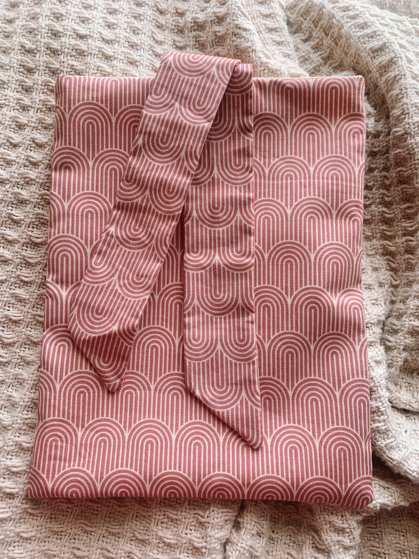 Pink Wavy Book Pouch